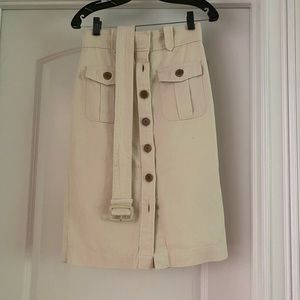 NWOT Gap cotton/linen skirt with a belt  - size 0